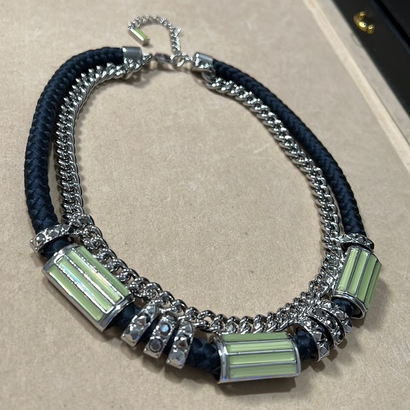 Lia Sophia’s | “Instaglam” statement necklace - Picture 7 of 10